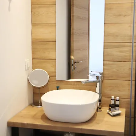Apartment Suite Ornos *
